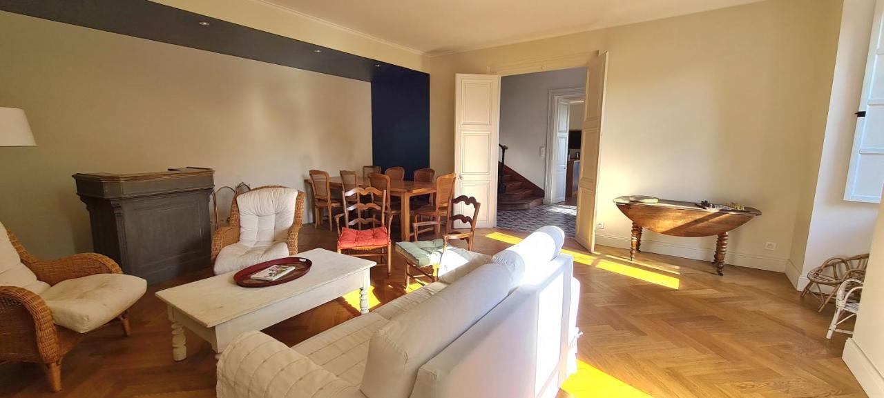 Les Hauts de St Jacques maison d'exception 300m2, jardin arboré 2000m2 Pouzauges Esterno foto