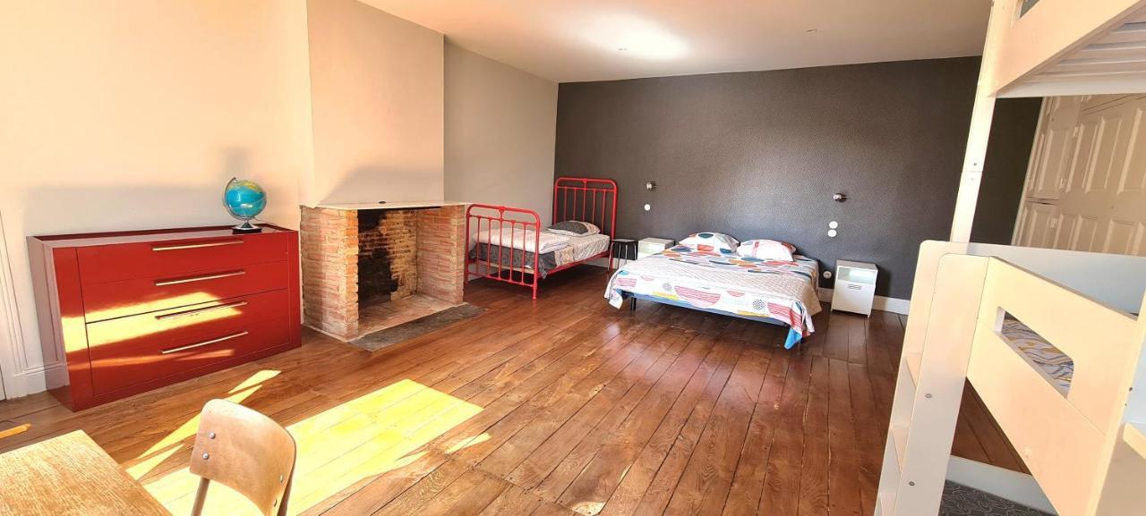 Les Hauts de St Jacques maison d'exception 300m2, jardin arboré 2000m2 Pouzauges Esterno foto