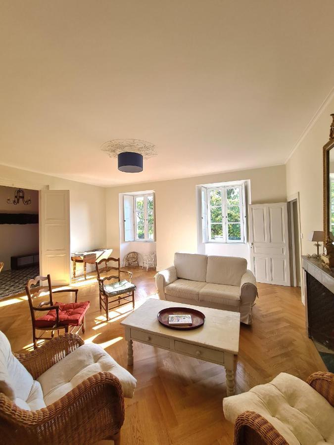 Les Hauts de St Jacques maison d'exception 300m2, jardin arboré 2000m2 Pouzauges Esterno foto