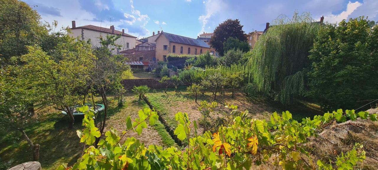 Les Hauts de St Jacques maison d'exception 300m2, jardin arboré 2000m2 Pouzauges Esterno foto